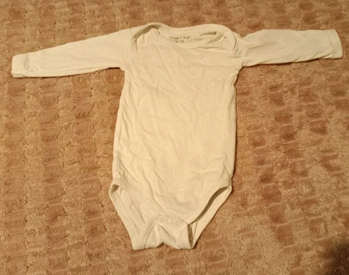 Lot de 3 Bodys Bébé Mixte (0-1 Mois) - TBE - photo numéro 2