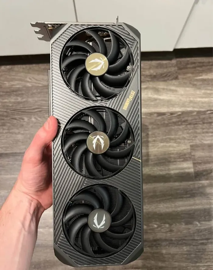 RTX 5080 - photo numéro 3