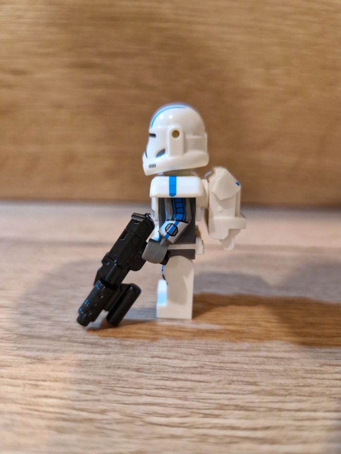 Figurine type lego clone de la Bad Batch star wars - photo numéro 2