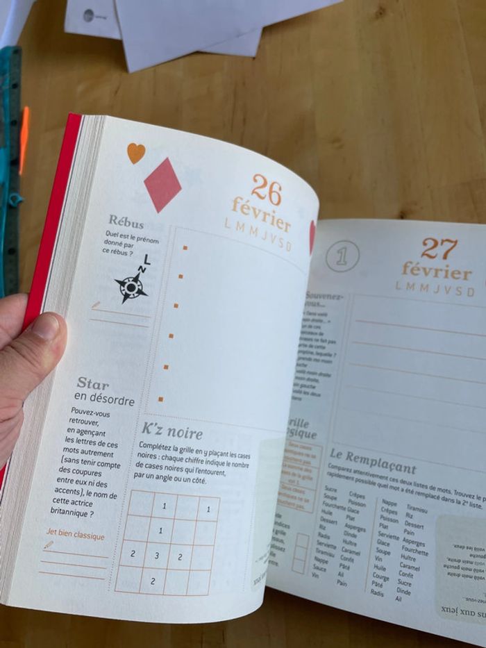 Livre almanach perpétuel agitateur de neurones - photo numéro 6