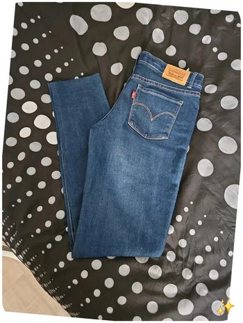👖 Jean Levi’s 710 Super Skinny Stretch – 16 ans – Très bon état 👖