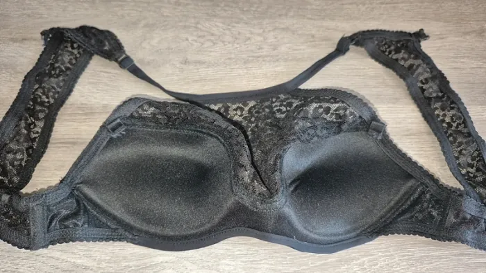 Soutien gorge en dentelles Undiz 80A - photo numéro 2