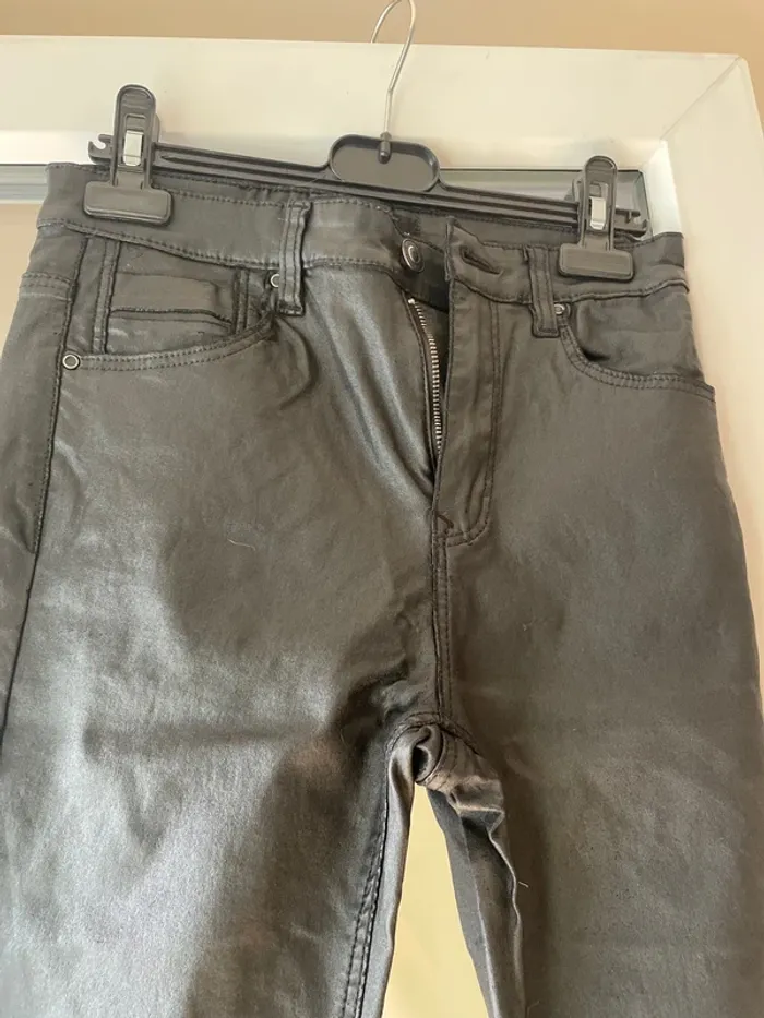 Pantalon - photo numéro 2