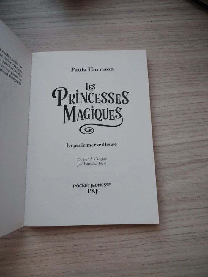 Livre Les princesses magiques tome 2 de Paul à Harrison - photo numéro 3