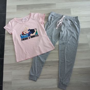 Pyjama femme 2 pièces (t-shirt + pantalon) Disney taille M