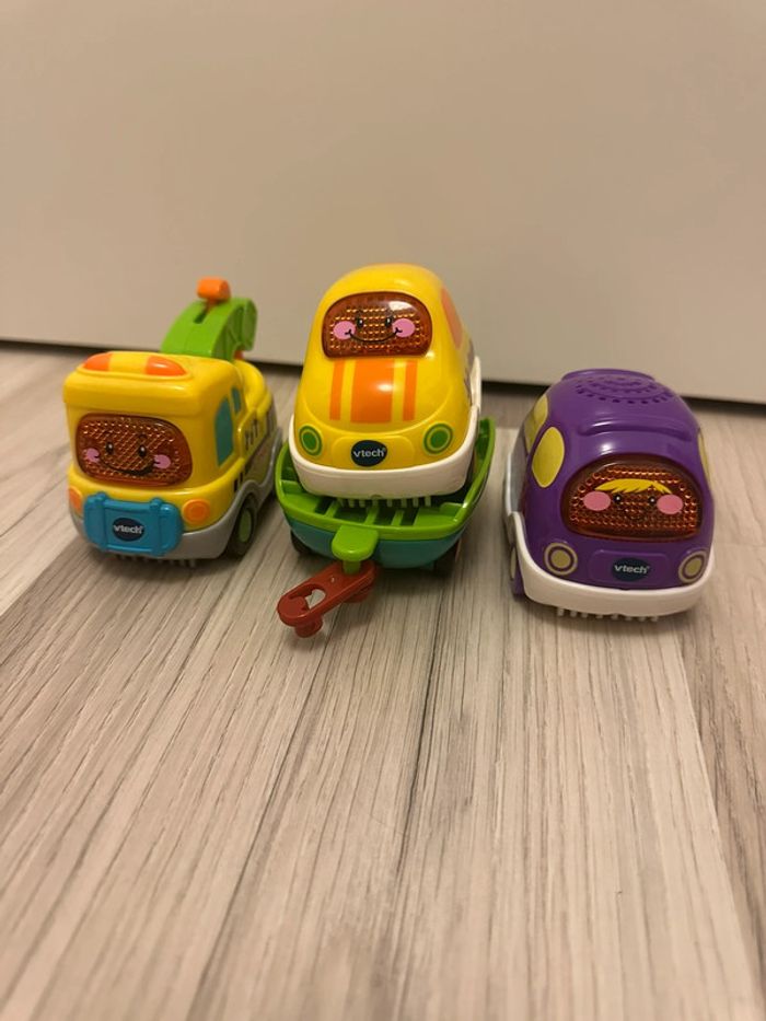 Ensemble de tut tut bolide