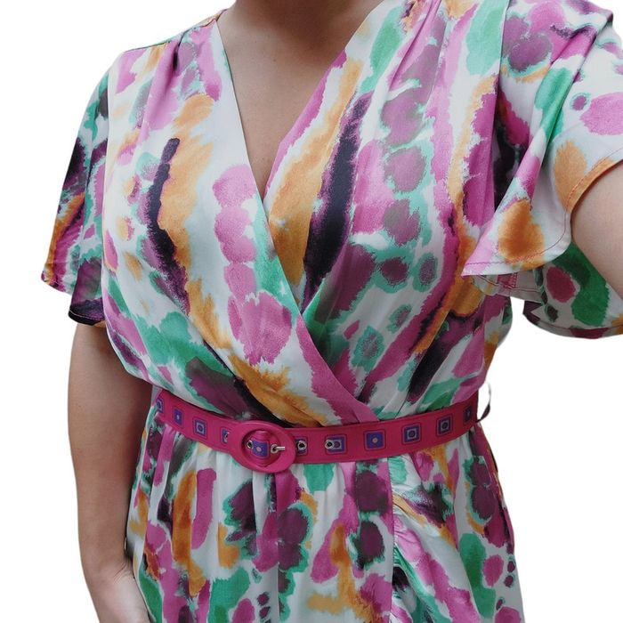 Jolie robe neuve - photo numéro 2