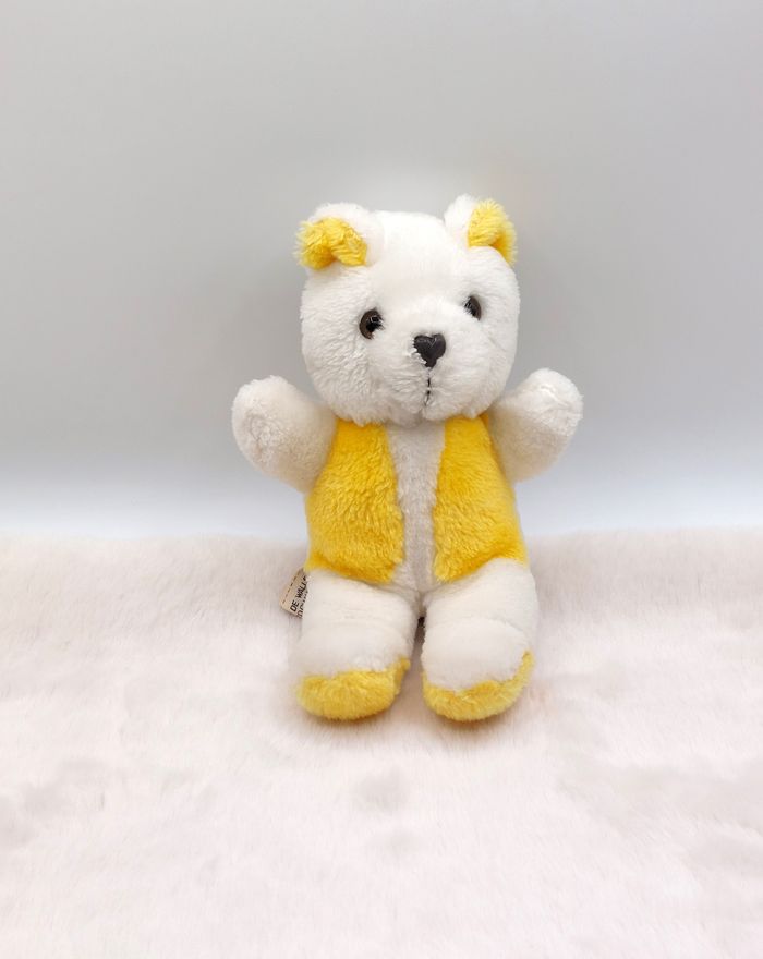 Peluche ancien doudou ours blanc jaune Van de Walle 20 cm nez coeur Vintage