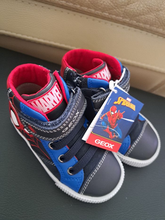 Basket geox spiderman pointure 22 neuf - photo numéro 2