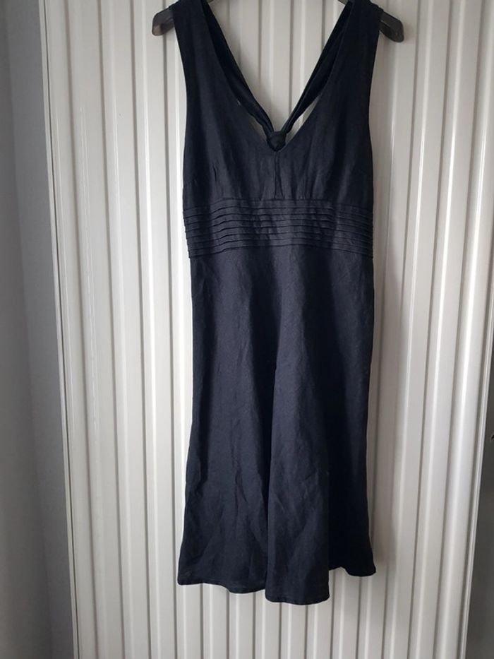 Robe noire en  lin - photo numéro 2
