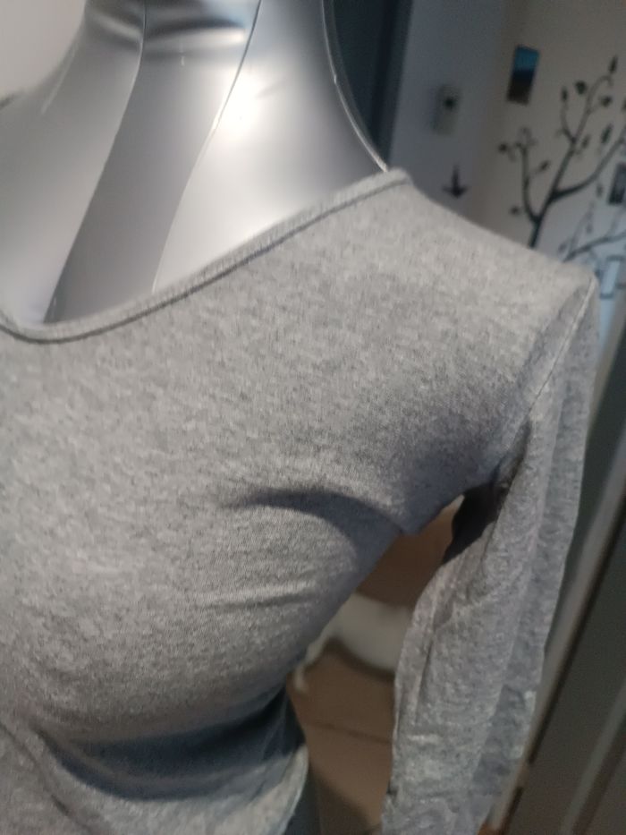 Haut femme t 34/36 - photo numéro 4