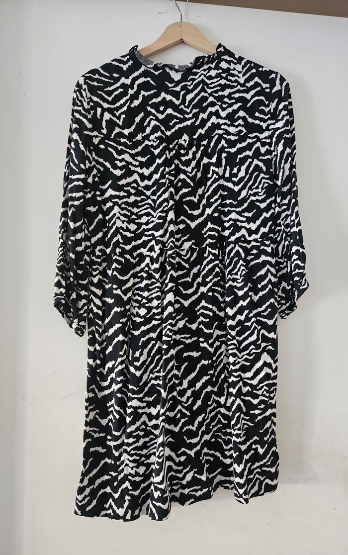 Robe femme manches longues taille 38 - photo numéro 4