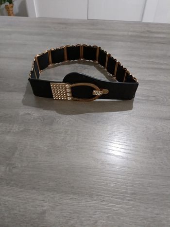 Ceinture élégante noire et dorée avec strass – Très bon état