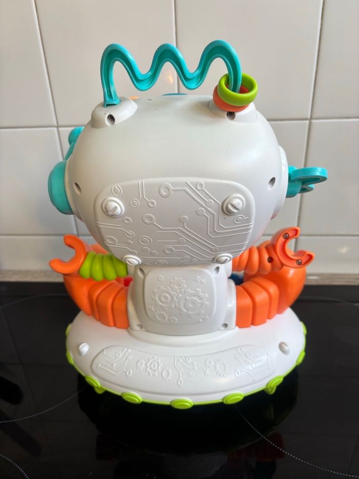 Robot éducatif - photo numéro 2