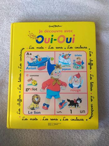 Livre Oui oui