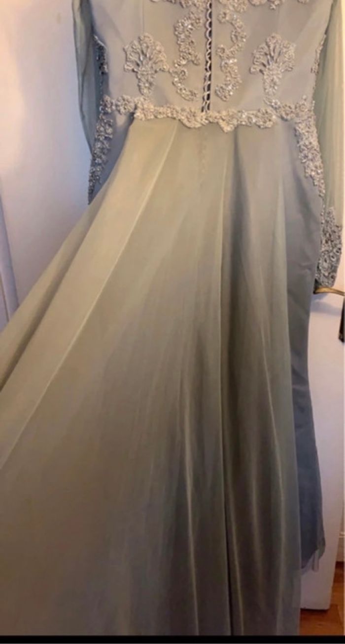 Robe de soirée - photo numéro 8