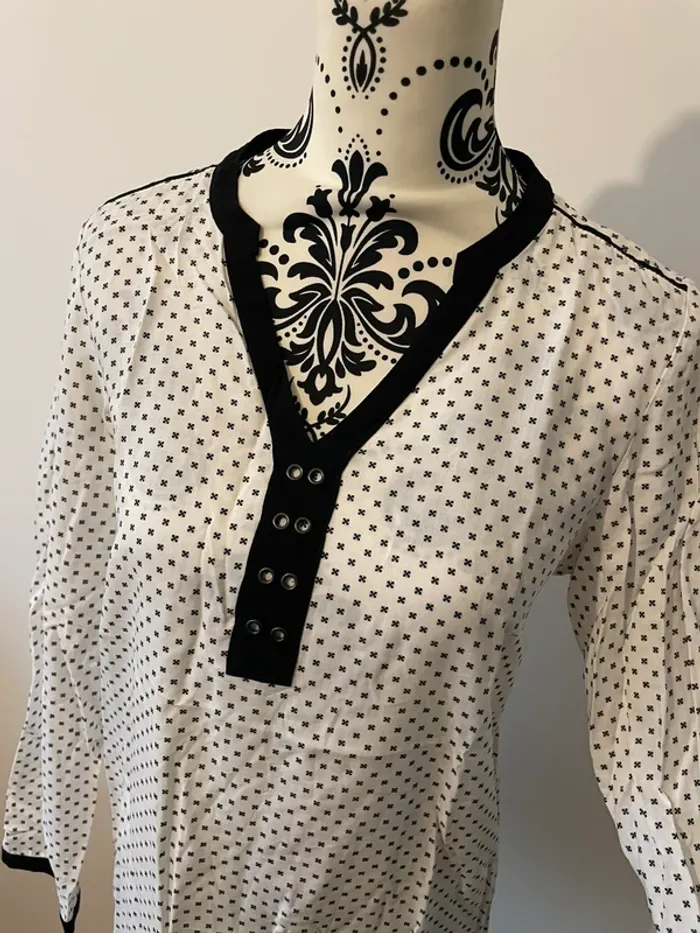 Blouse Terre de Marins - Neuf - Motif géométrique - Taille 36 - photo numéro 2