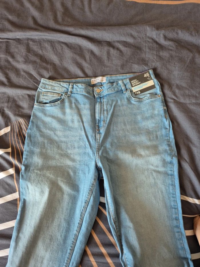 Jeans skinny bleu clair taille 46 neuf - photo numéro 2