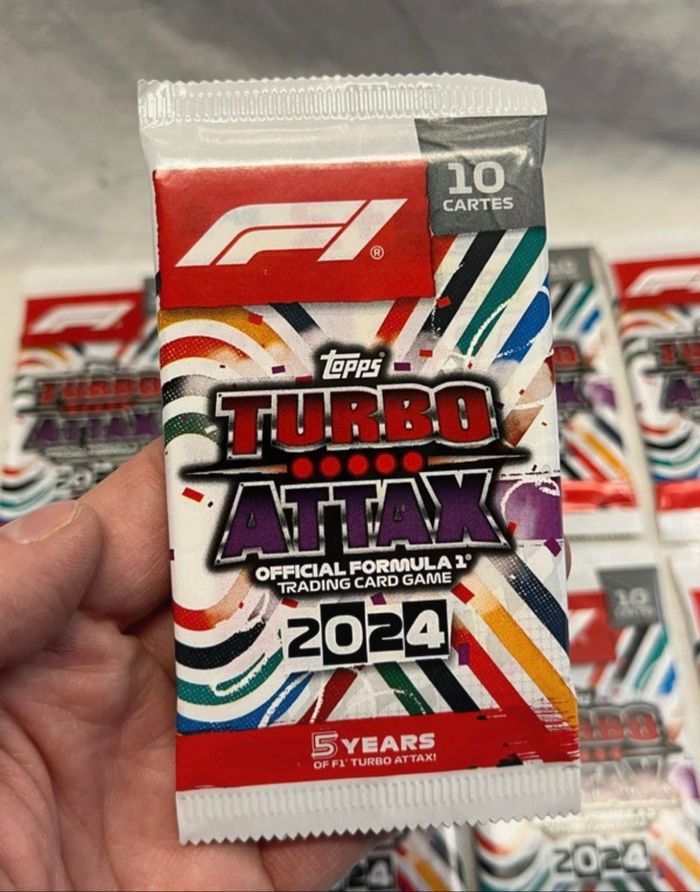 12 sachets Topps Turbo Attax F1 neufs scellés - photo numéro 3
