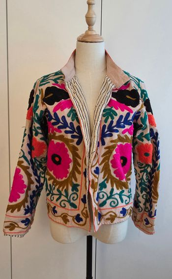 Veste brodée, taille M