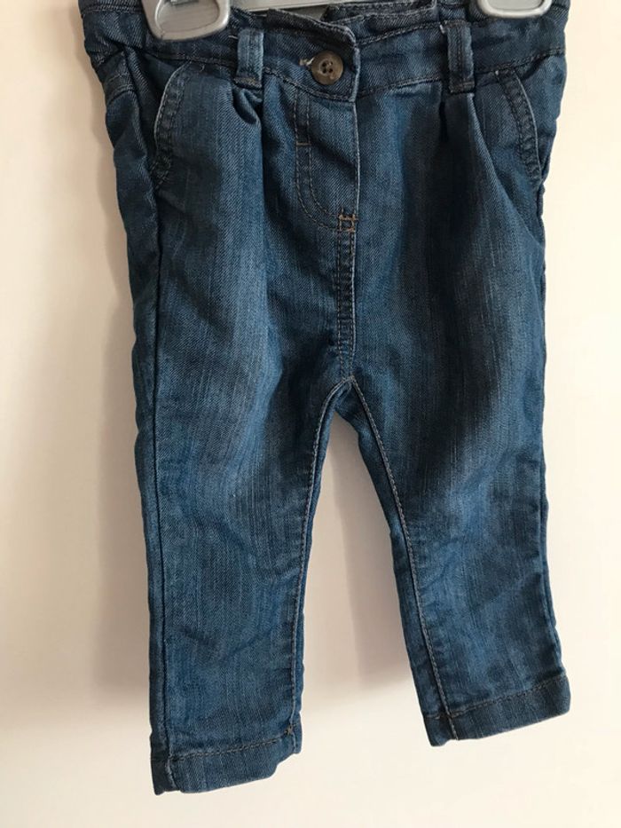 Jeans tape à l’oeil 6 mois