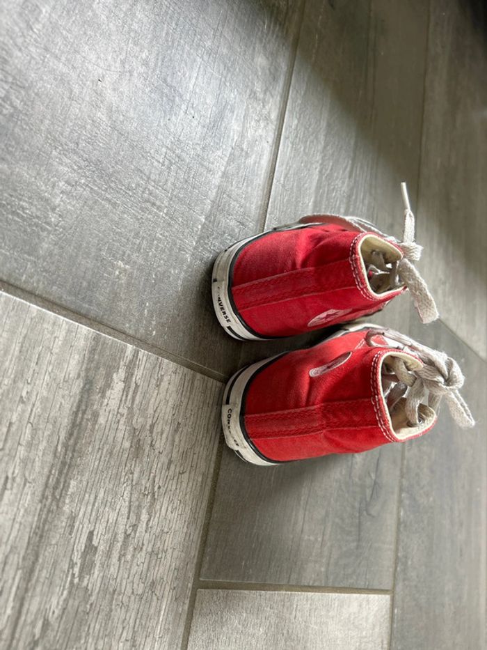 Converse rouge - photo numéro 4