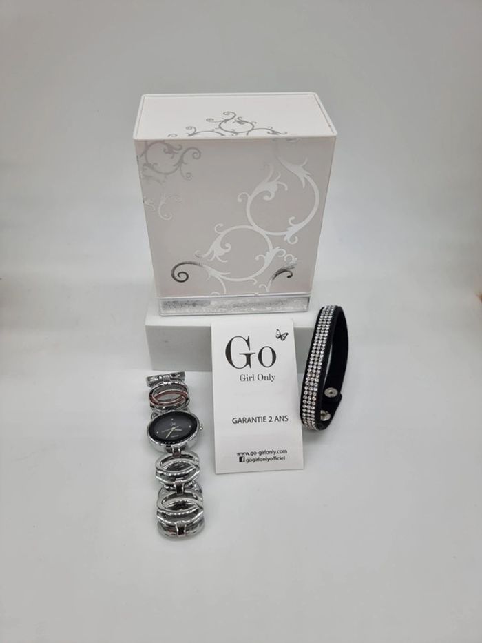 Montre Go Girl femme bracelet argenté * neuve  *