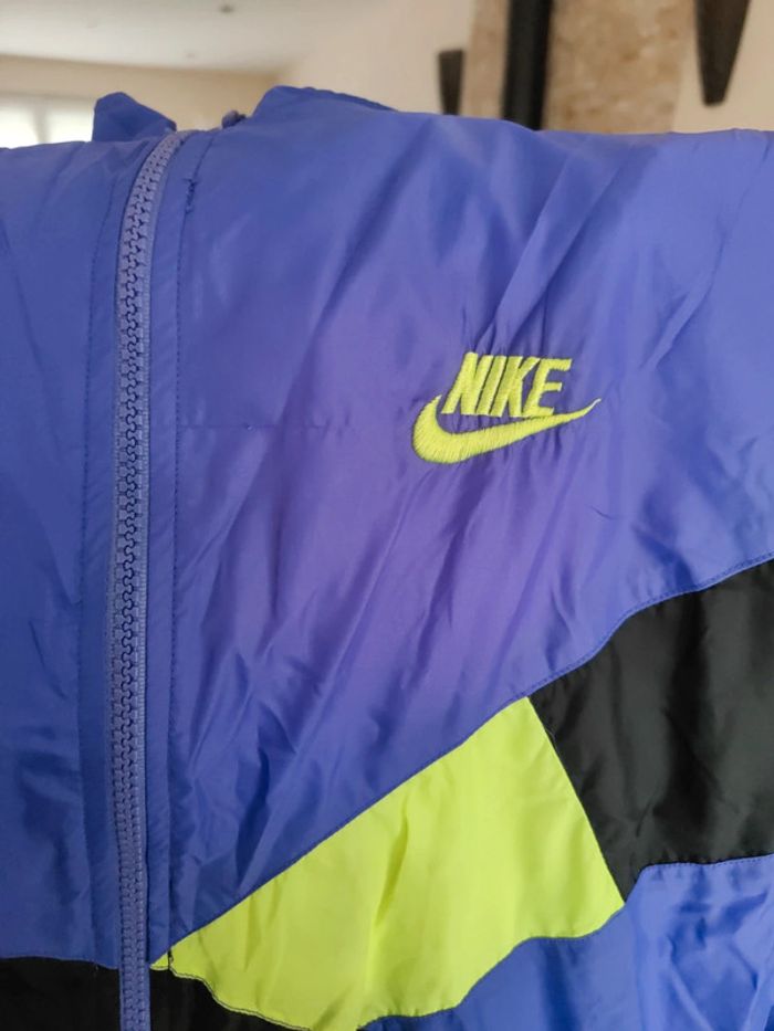 Veste Nike vintage jaune fluo violette noire - photo numéro 13