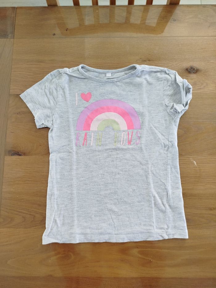 Tee-shirt arc en ciel - photo numéro 2