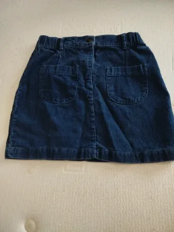 Jupe today taille 8 ans