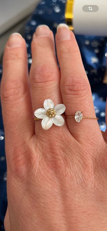 Bague fleur en nacre