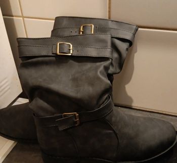 Bottines neuves gris 