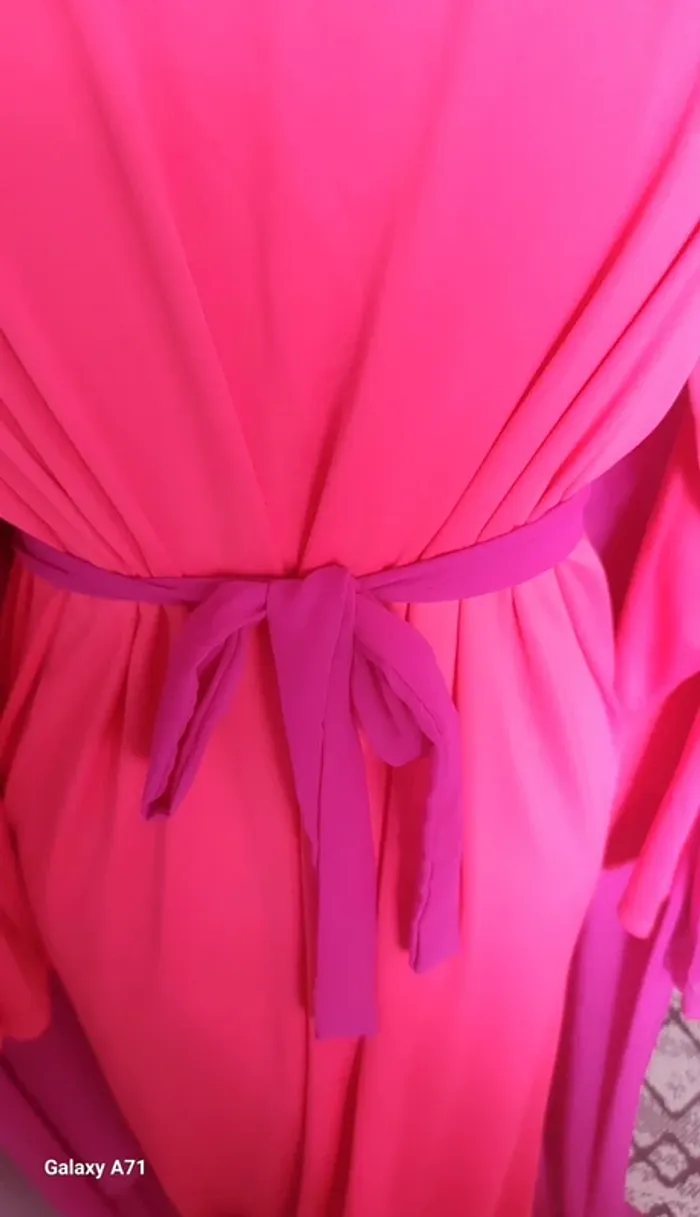 Jolie robe orientale fuschia neuve - photo numéro 6