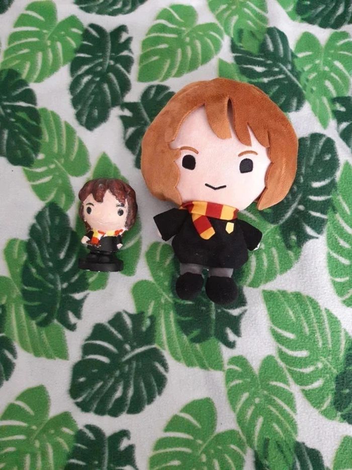 Lot Hermione peluche + figurine harry potter