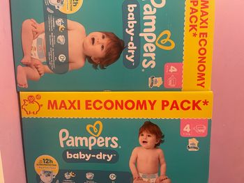 Lot de 2 carton de couche Pampers taille