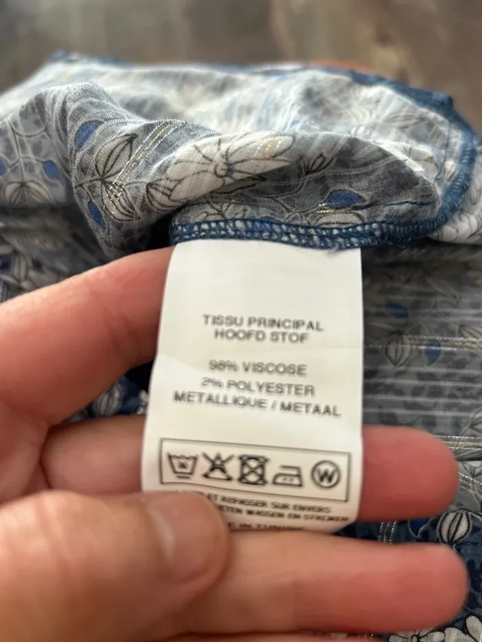Chemise fleurie manches 3/4 fils argentés - photo numéro 7
