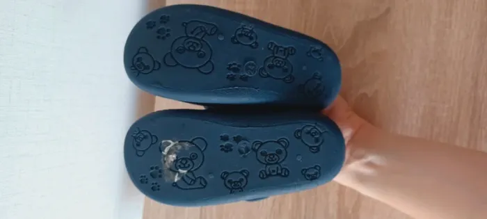 Paire de chaussons motif dinosaures garçon taille 24 - photo numéro 8