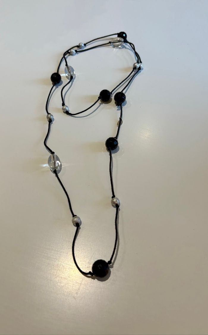 Collier long perlé noir et transparent - photo numéro 3