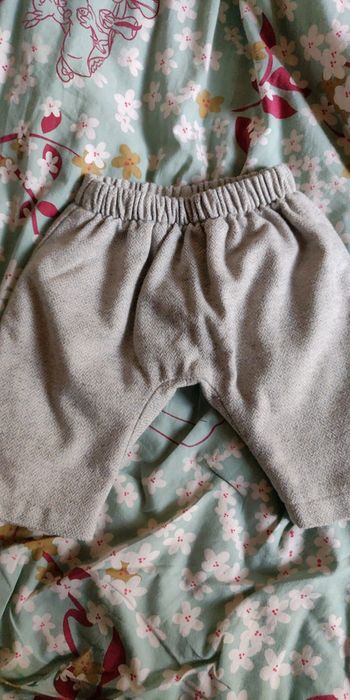 Pantalon gris 3 mois