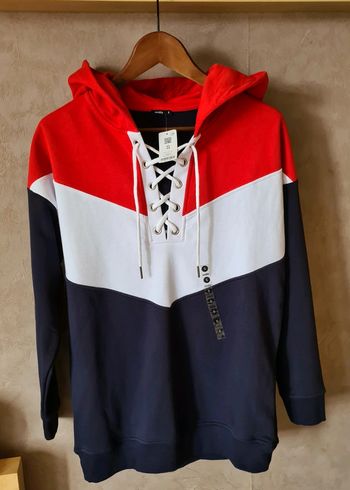 Sweat à capuche Undiz neuf