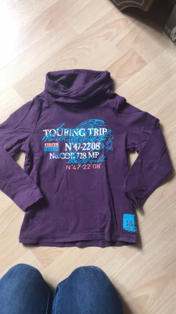 Tee-shirts col