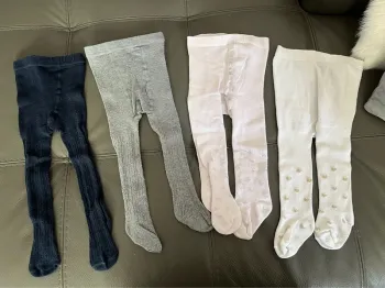Lot 4 collants 18/20