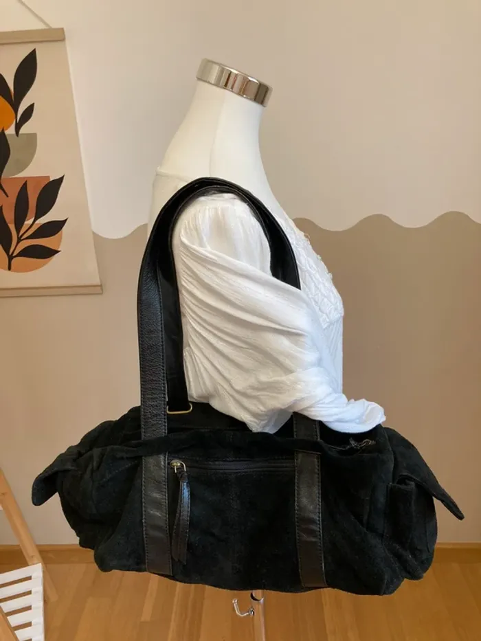 Sac vintage en cuir et croûte de cuir noir très bon état [ref 2506SBl 112] - photo numéro 12