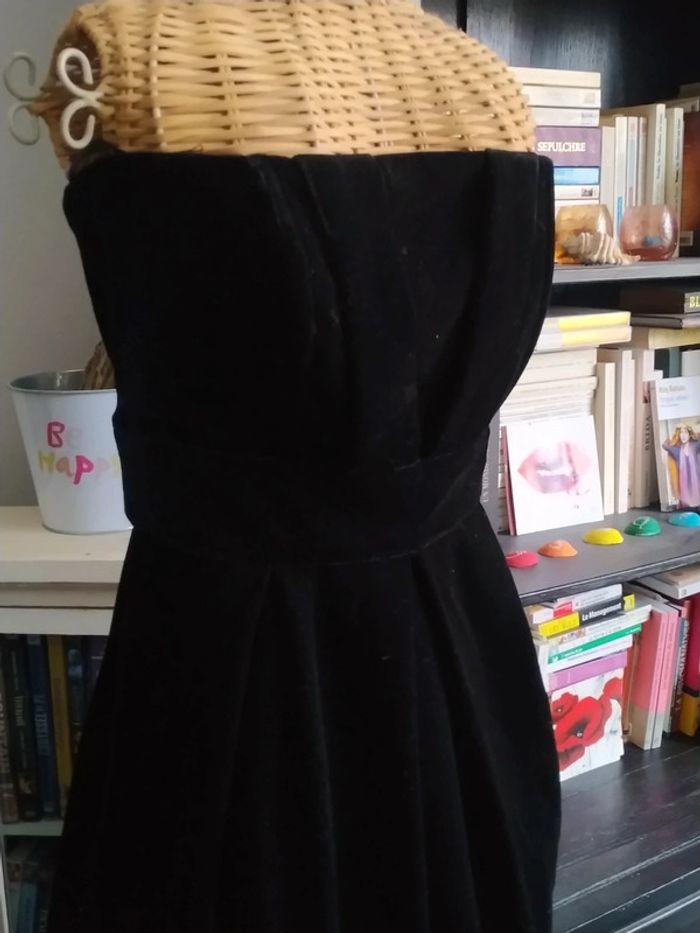Robe de fête / réveillon, bustier velours Etam 36 - photo numéro 2