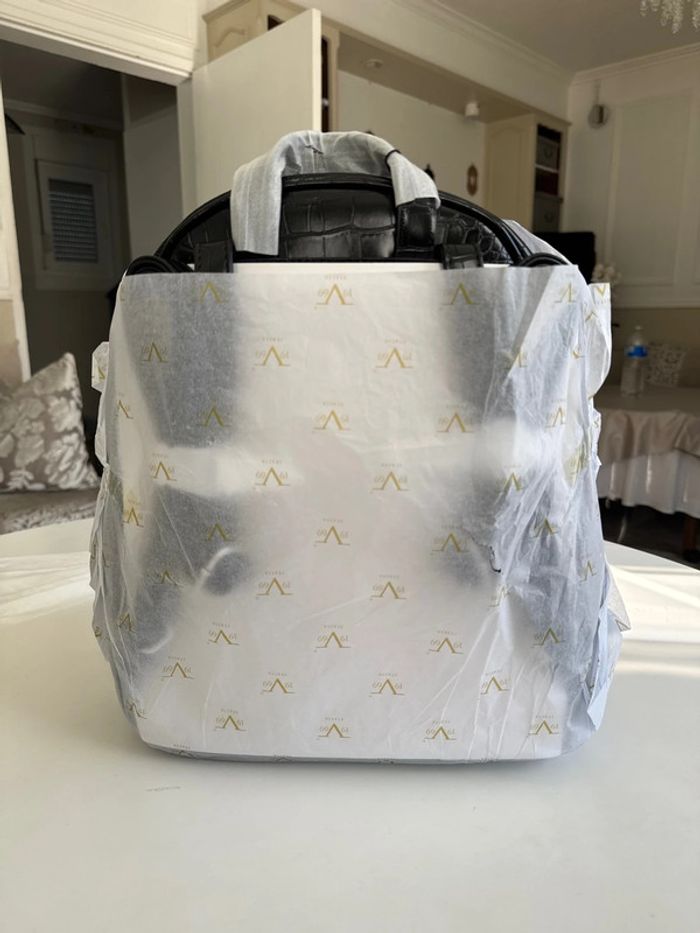 Sac à Dos Versace - photo numéro 2