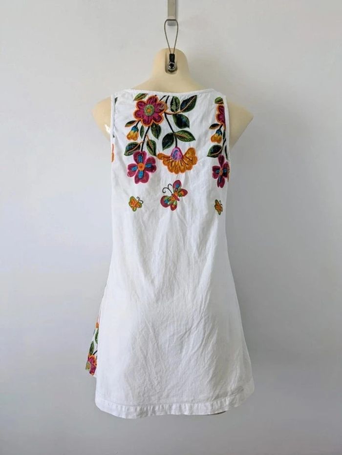 Tunique d'été blanche brodée - Desigual - taille M/L - photo numéro 2