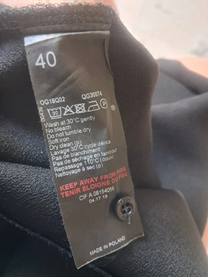 I code robe taille 40 en tbe - photo numéro 12