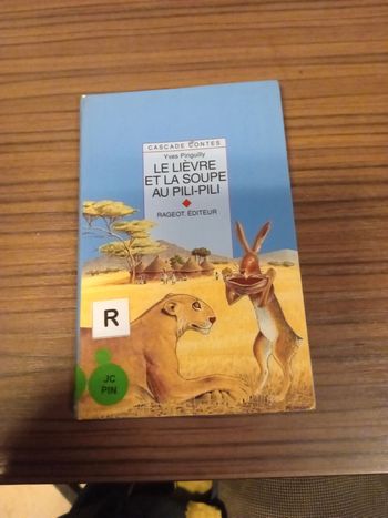 Cascade contes : le lièvre et la soupe au pili pili