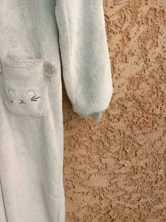 Combinaison pyjama 11-12 ans la halle très bon état - photo numéro 4