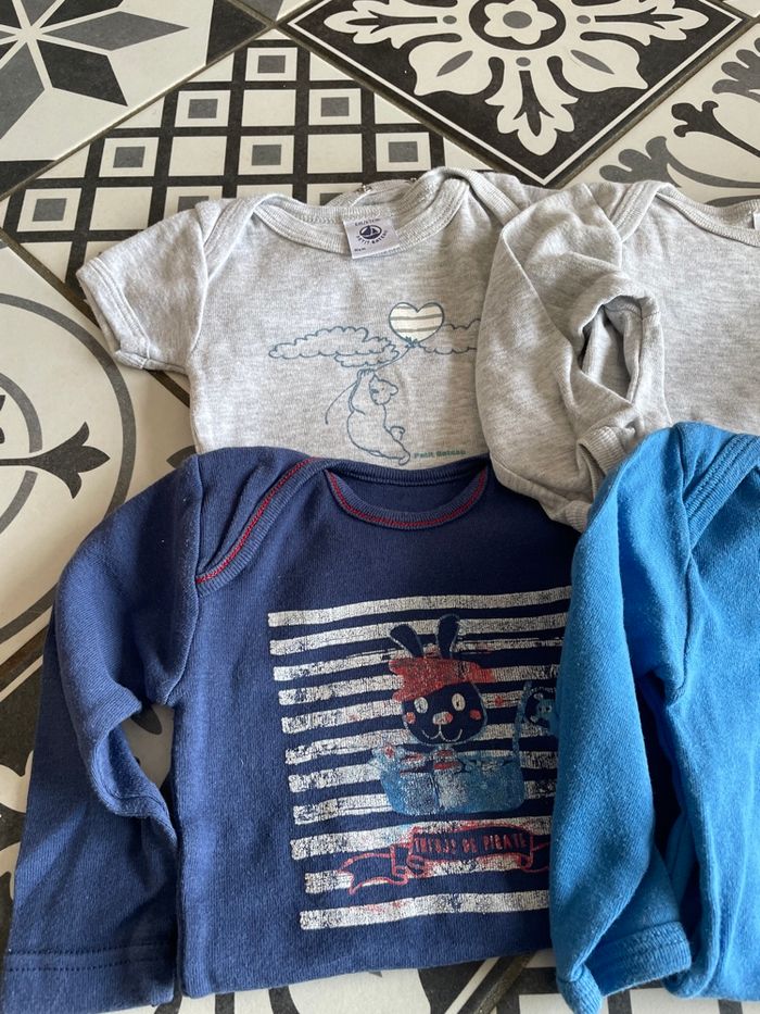 Bodies - photo numéro 2